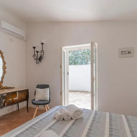 Laura By Wonderful Italy Villa